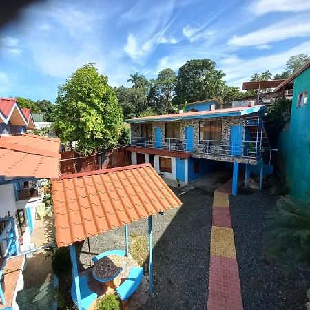 Hotel La Uvita Puerto Limon Kültér fotó