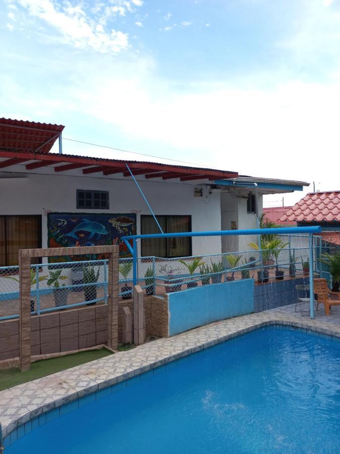Hotel La Uvita Puerto Limon Kültér fotó