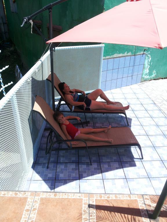 Hotel La Uvita Puerto Limon Kültér fotó